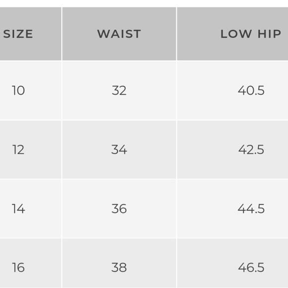 Lane Bryant On the Go Ankle Pants in Zindfandel Viper Print - Picture 7 of 10